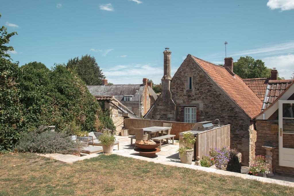 297568 - Re-edits 3 Bath Road, Beckington Inigo...