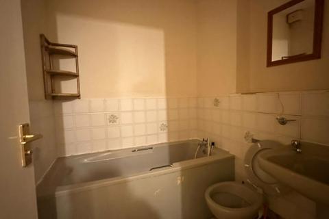 38 Ludford Close, Croydon, CR0 4BY