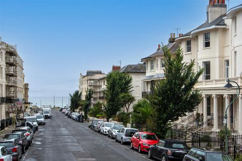 2 bedroom apartment to rent, Lansdowne Place, Hove