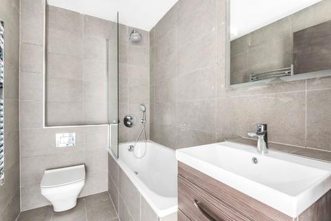 4 bedroom flat to rent, Rotherhithe Old Road, London, SE16