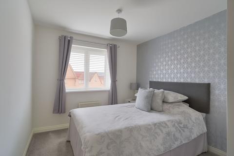 15 Birchwood Grove, Middlesbrough, TS6 0GE