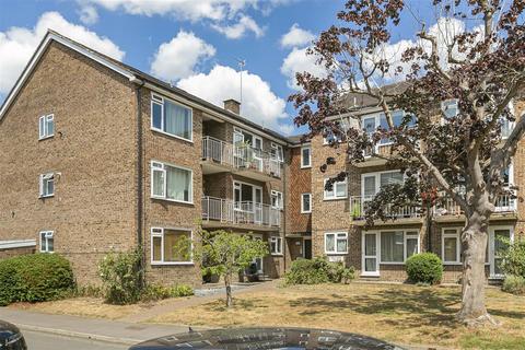 undefined, Deer Park Close, Kingston Upon Thames KT2