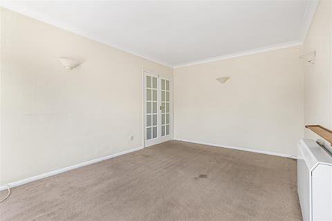 undefined, Deer Park Close, Kingston Upon Thames KT2