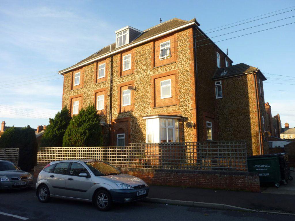 HUNSTANTON 2 bed flat to rent - £650 pcm (£150 pw)