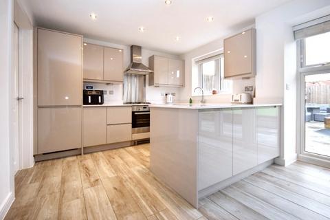 17 Stanley Hall Drive, Wakefield, WF1 4GG