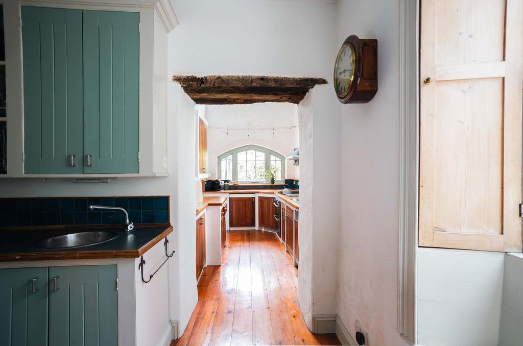 297379 - 6 Sherbourne Lane, Lyme Regis Inigo-55...