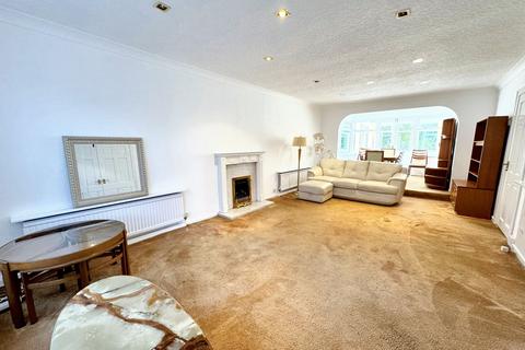 2 bedroom bungalow for sale, Hillingdon Road, Whitefield, M45