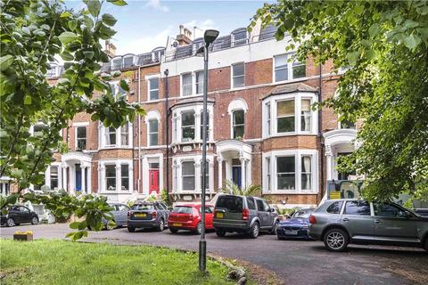 1 bedroom apartment for sale, Brixton Hill, London, SW2