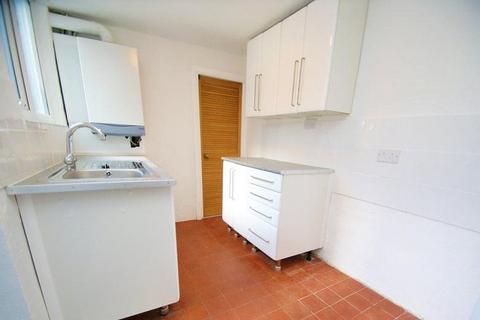 1 bedroom maisonette to rent, Salisbury Road, Gidea Park, Romford, RM2