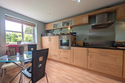 1 bedroom apartment for sale, Nab Lane, Nab Wood, Shipley, BD18