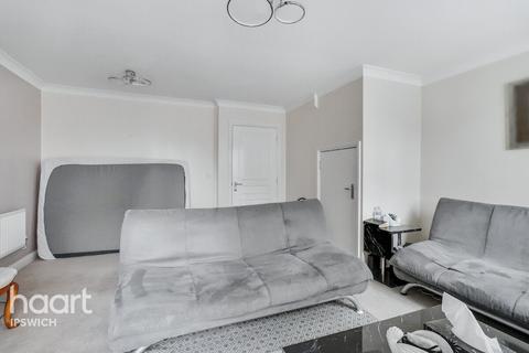 85 Bruff Road, Ipswich, IP2 8GS