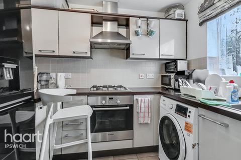 85 Bruff Road, Ipswich, IP2 8GS