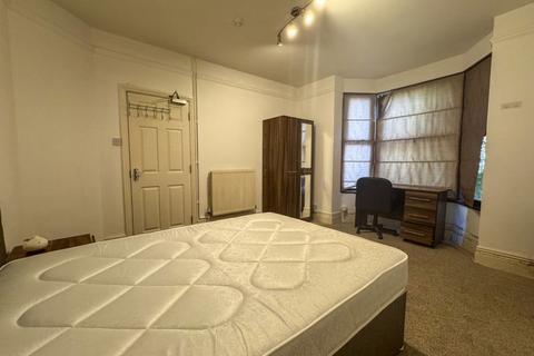 1 bedroom in a house share to rent, Garton End Road, Peterborough