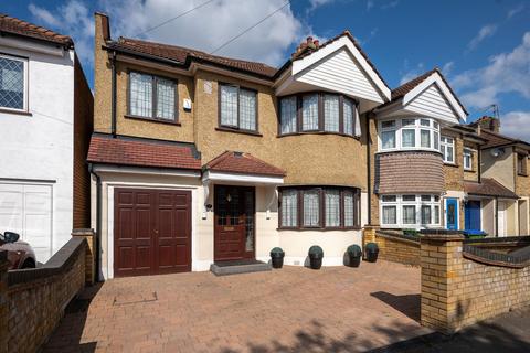 9 Saltash Road, Welling, DA16 1HD