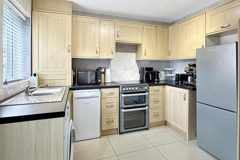 2 bedroom terraced house for sale, Speedwell Close, Cherry Hinton CB1