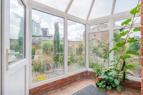 5 bedroom detached house for sale, High Road, Gorleston