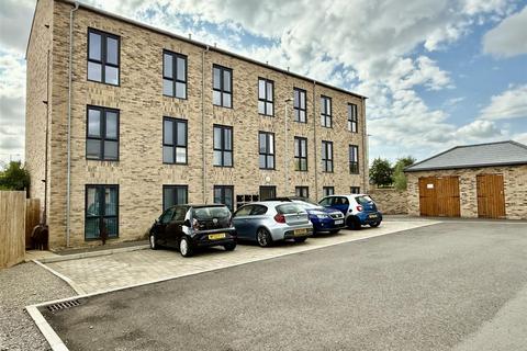 1 bedroom flat for sale, Ginner Road, Swindon