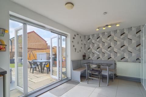 3 Birchwood Grove, Middlesbrough, TS6 0GE