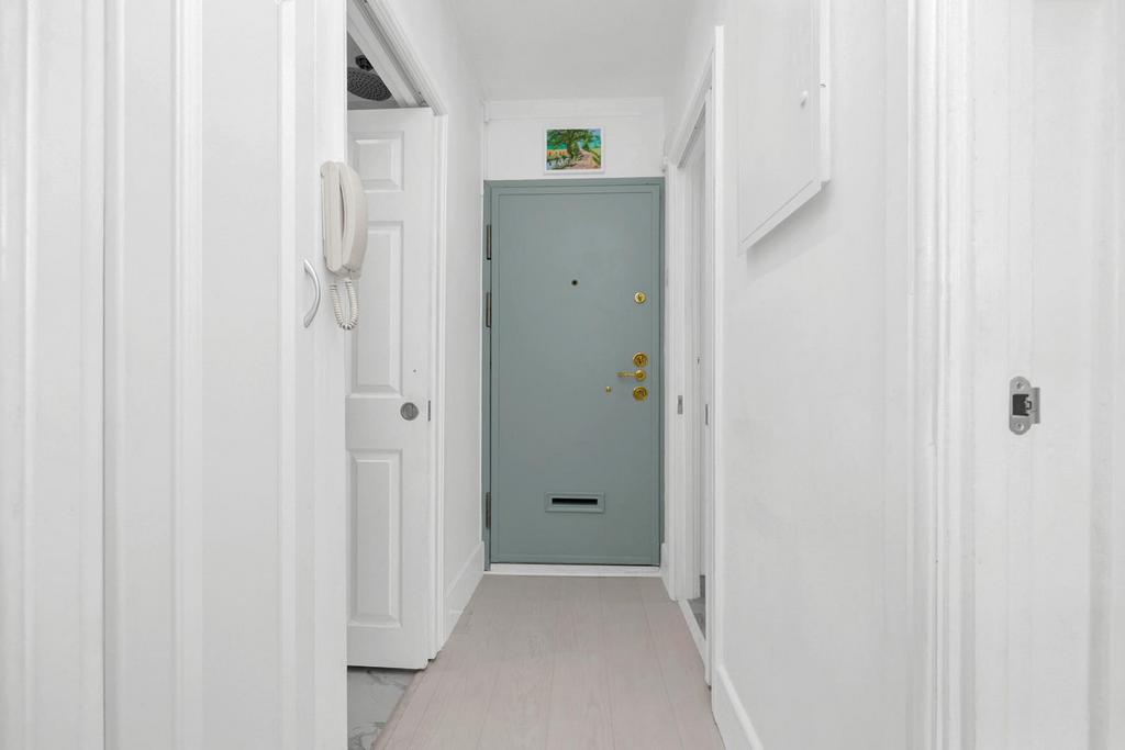 9 S4 A8909.jpg