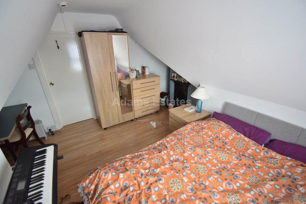 House in Reading, Newtown - View 2