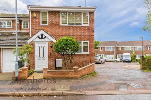 undefined, Tovey Close, Nazeing EN9
