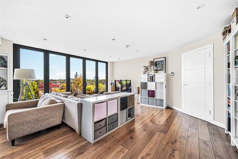 3 bedroom penthouse for sale, Uxbridge Road, London, W5