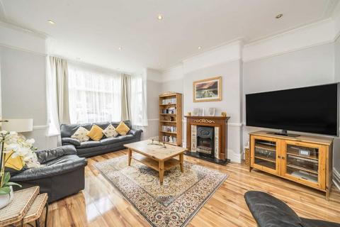 4 bedroom terraced house for sale, Hamilton Road, London NW11