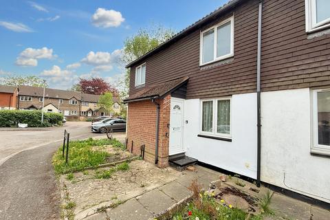 2 bedroom semi-detached house for sale, New Garden Drive, WEST DRAYTON UB7