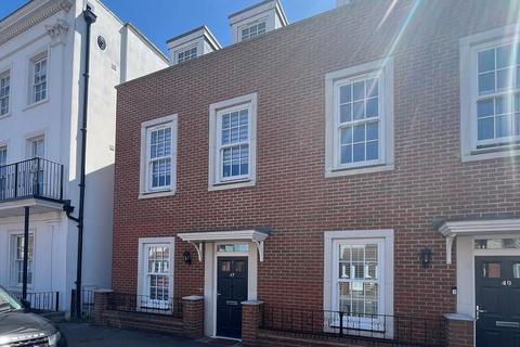 undefined, Avenue Road, Herne Bay, CT6 8TG