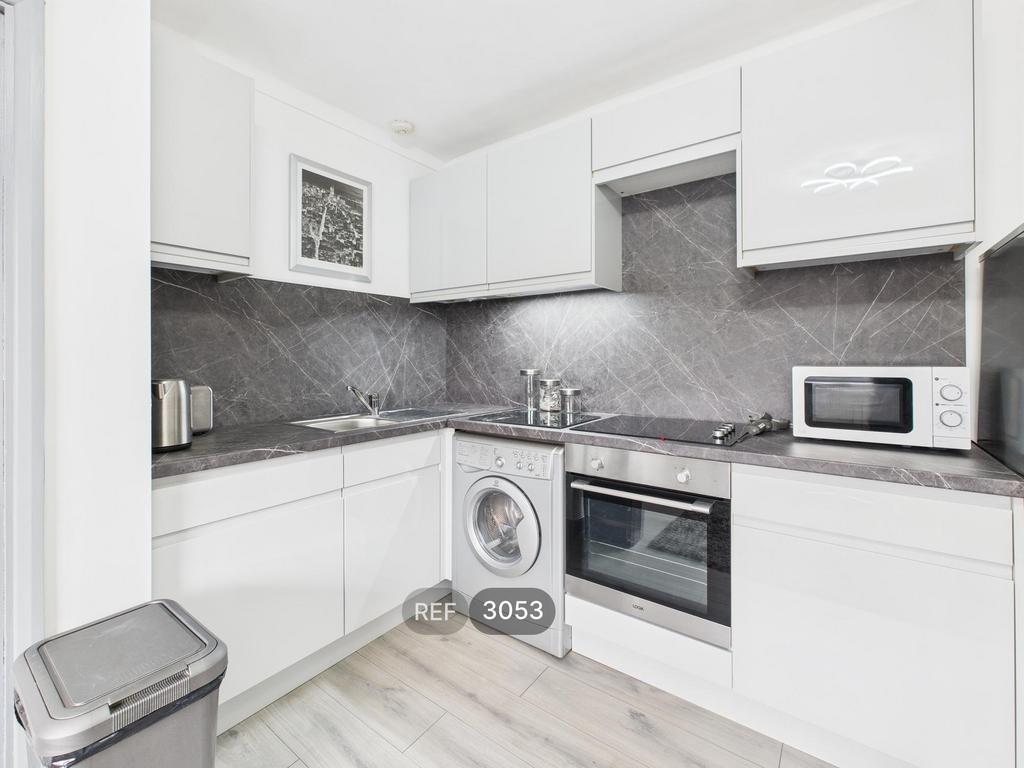 Kitchen/Living area