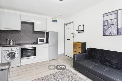 1 bedroom apartment to rent, Lawson Court, High Street, Hull, HU1 1HA