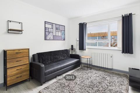 1 bedroom apartment to rent, Lawson Court, High Street, Hull, HU1 1HA
