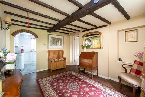 undefined, Mustow Green, Kidderminster
