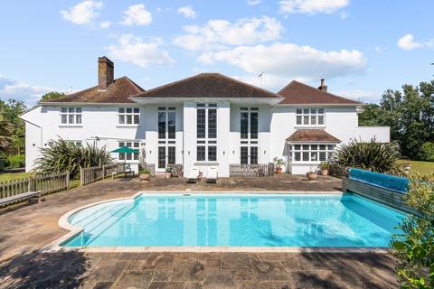 8 bedroom detached house for sale, Brookside Road, East Preston, BN16