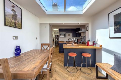 12 Blacksmiths Lane, St Albans, AL3 4SQ
