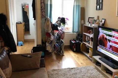 2 bedroom townhouse for sale, PHEASANT CLOSE, SWINDON SN3