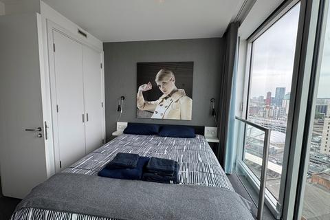 2 bedroom apartment to rent, 1700 Rotunda