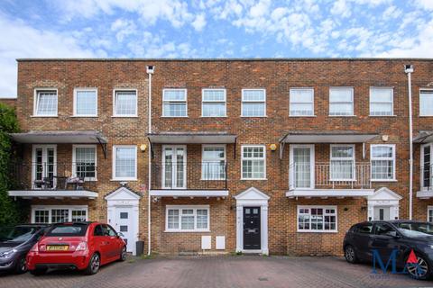 4 bedroom townhouse for sale, Cavendish Crescent, Elstree