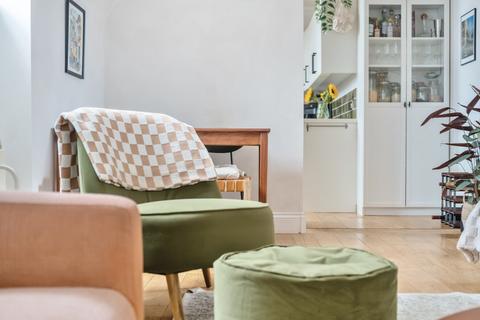 2 bedroom flat for sale, High Street, Southampton, Hampshire, SO14