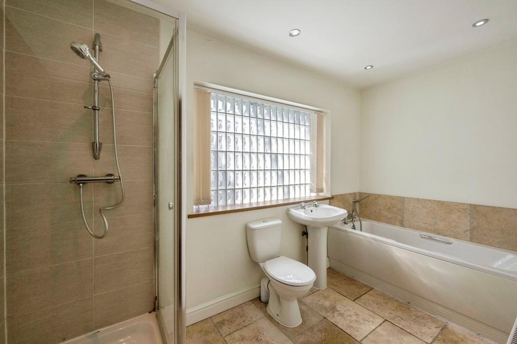 Bathroom/Wc