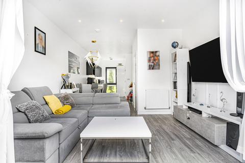undefined, South End, Croydon, CR0