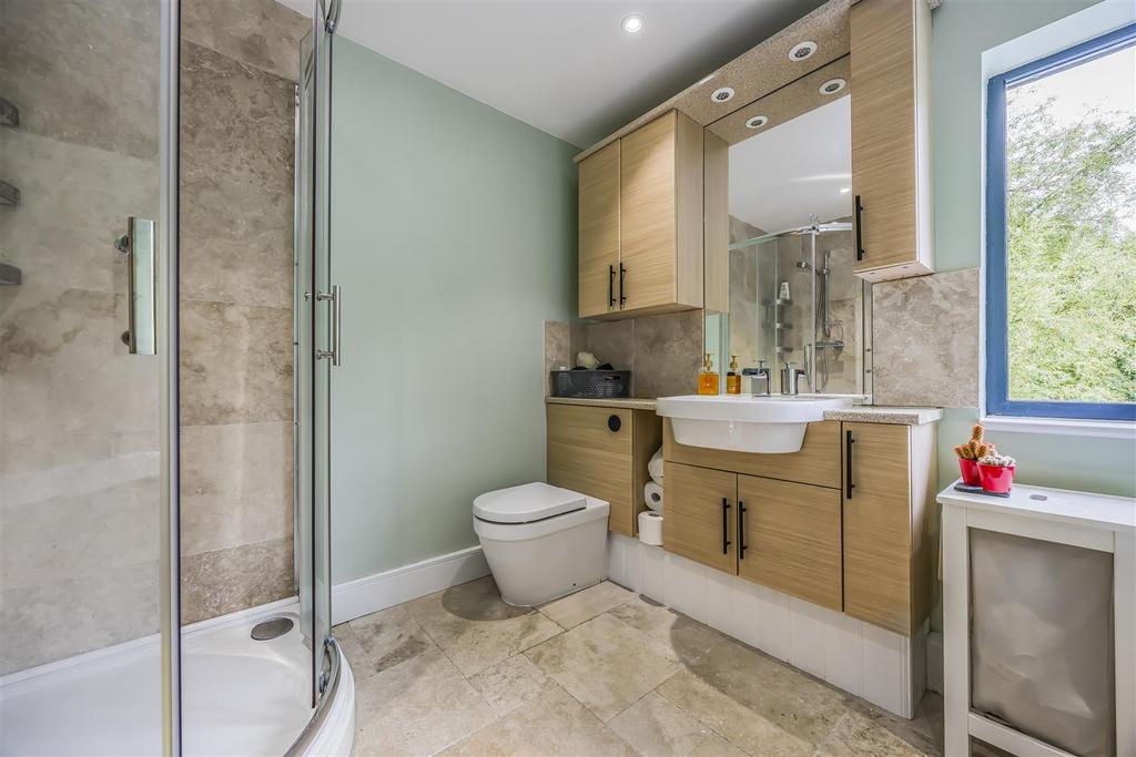 2 Firpiece, Forestside Road, Rowland’s Castle-Port