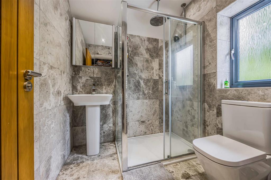 2 Firpiece, Forestside Road, Rowland’s Castle-Smal