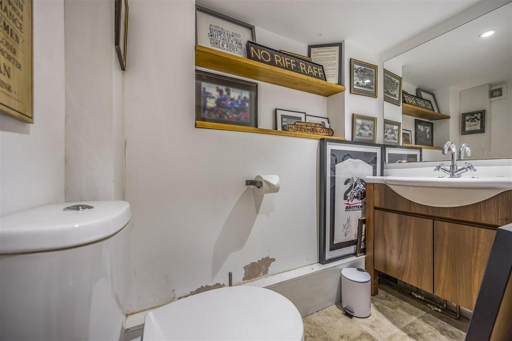 2 Firpiece, Forestside Road, Rowland’s Castle-Port