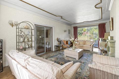 undefined, Donnington Road, Willesden, NW10