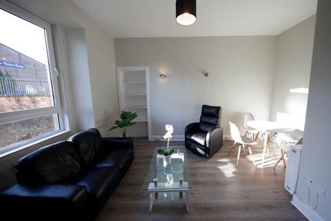 1 bedroom flat to rent, Francis Street, Dundee,