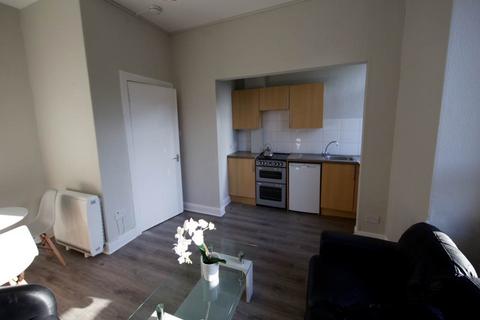 1 bedroom flat to rent, Francis Street, Dundee,