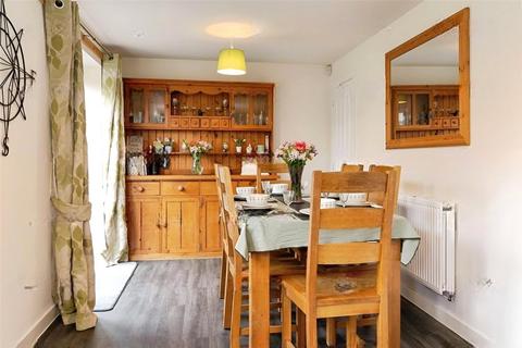 undefined, Sandhole Crescent, Telford TF3