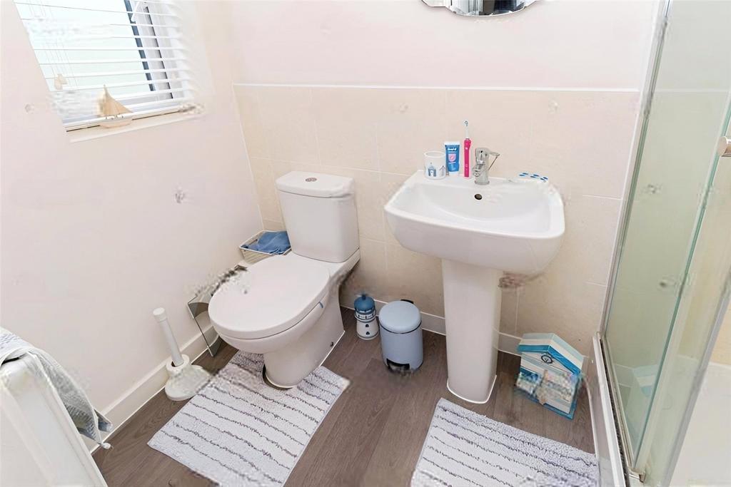 Ensuite