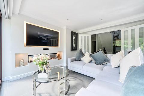 4 bedroom detached house for sale, Stonehill Road, Hampshire GU35